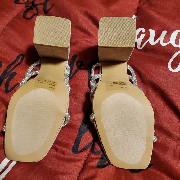 🔥Nude Rhinestone Strap Chunky Heel Mule Sandal - Picture 6 of 8